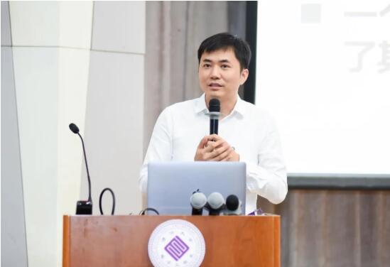 a546b6bf5c2e121ec3b32fbaaab06919